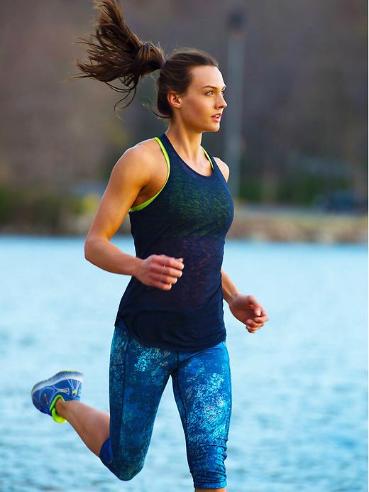 FASHIONABLE ACTIVEWEAR FOR PLUS-SIZE WOMEN